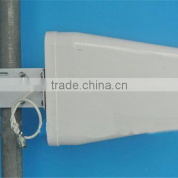 High performance 2G 3G Outdoor LPDA antenna Frequency 800-2500mhz Antenna for signal repeater