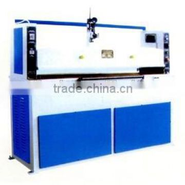 Hydraulic plane cutting press machine for leather shoes