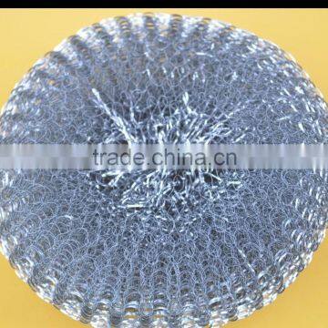 Galvanized mesh scourers