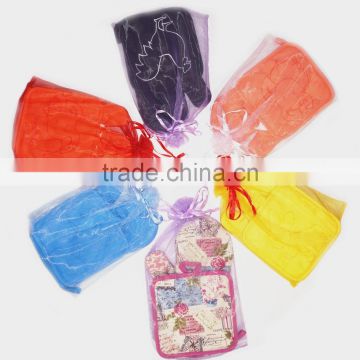 Organza Potholder Towel And Oven Mitt Packaging For Promotion
