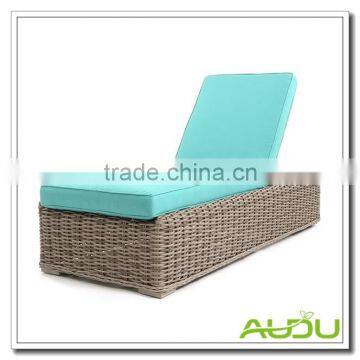 Audu Seattel Wicker Outdoor Sun Lounger