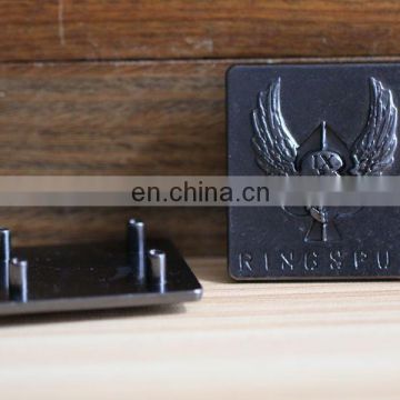 Zinc alloy custom engraved logo metal plate with embossed pattern