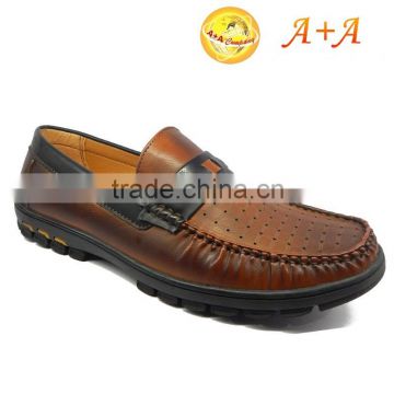 Men fashion style loafers soft flat wholesale shoes