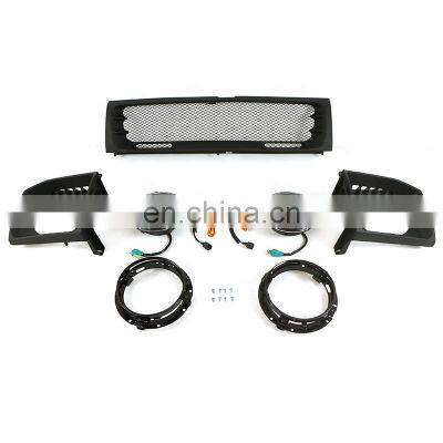 4x4 Off road Auto Parts Other Exterior Accessories ABS Black Car Front Upper Grille With LED Light Bar Fit For PAJERO V33 V43 19