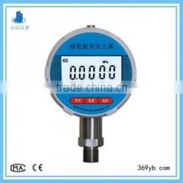 Industrial digital pressure gauge