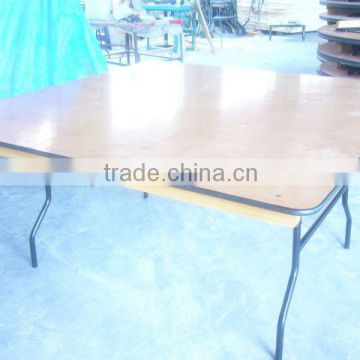 banquet folding wooden table