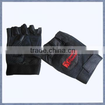 Alibaba supplier wholesales sports gloves new items in china market