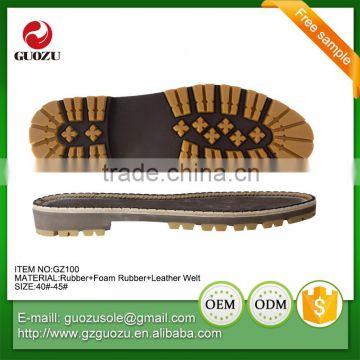 Foam rubber shoe soles for flat boat shoes