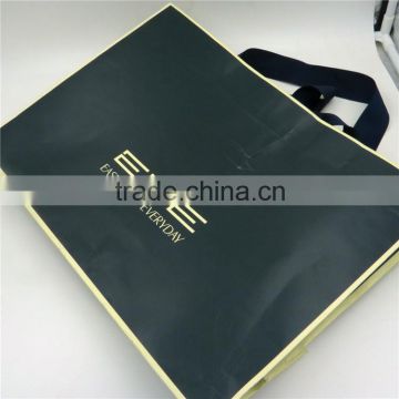 Promotion Shopping mall paper bag for suit and coat customized colorful high quality packaging paper bag gift bag MOQ 500Pcs