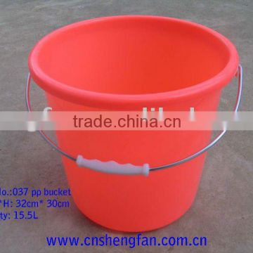 plastic bucket 15.5L