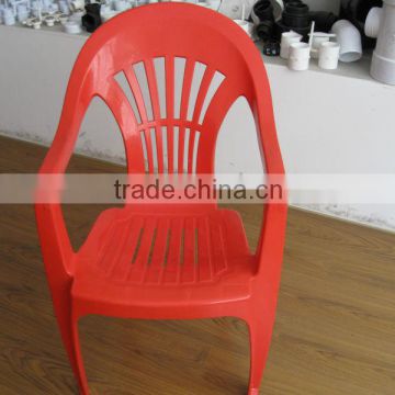 2012 plastic moulded school chair with quality