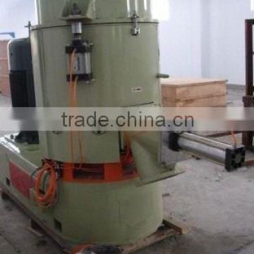 recycling plastic agglomerator