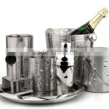 STAINLESS STEEL ARISTOCRATIC BAR SET