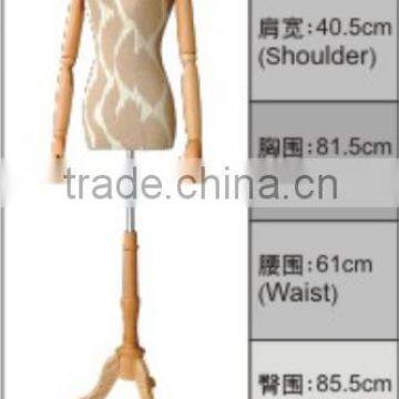 Fabric Surface Fiberglass Material Women Gender Mannequin With Wood Hands