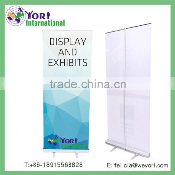 Yori retractable roll up stand display