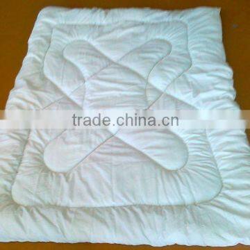 Stock 100%Polyester White Quilting