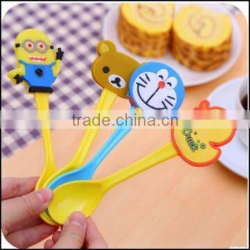 2015 wholesale high quality FOOD GRADE plastic spoons with cartoon decrotion supplier