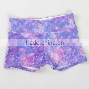 Trade Assurance 2016 OEM Compression material ladies fitness wear sports shorts for women