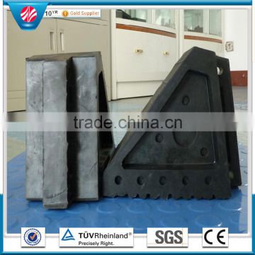 heavy duty rubber tire chock with handle