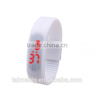Fashion design rubber band wristwatch