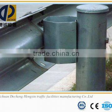 High quality hot dip galvanized w-beam guardrails with ISO certificate