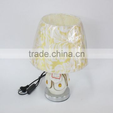No.1 yiwu exporting commission agent wanted pretty european style bedside table decorative lamp