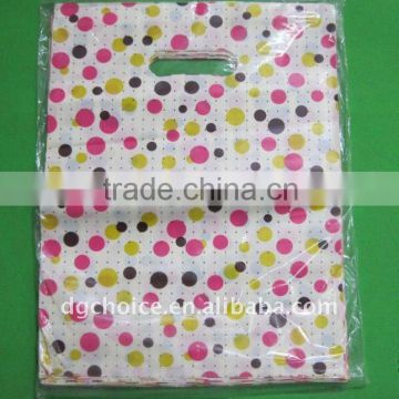 Best selling free sample hot design in Guangzhou plastic die cut carry bag