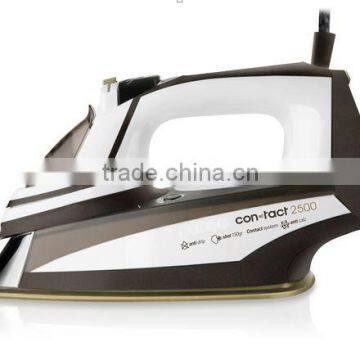 Full function steam iron with ceramic soleplate