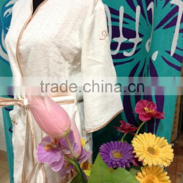 China manufacturer Leisure style female pure cotton bathrobe with free sample