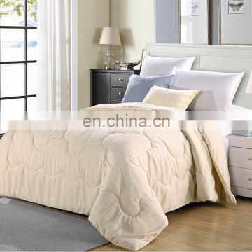 Wholesale Solid Comforter 100% Microfiber Flower Shape Stitching Beige Comforter Duvet
