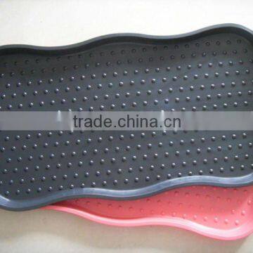 Plastic shoe tray