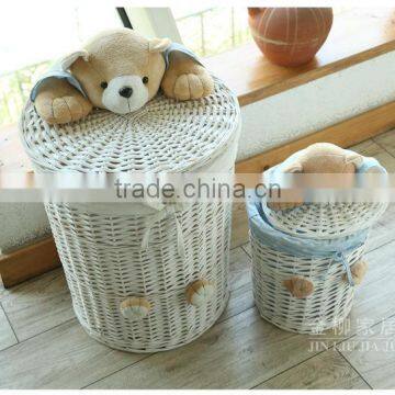 s/2 willow laundry basket with doll