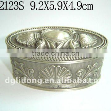 Nice Crown Design Polished Metal Jewelry Box