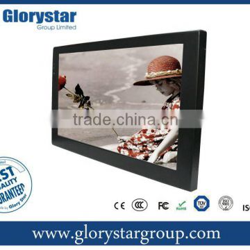 15.6" in-store LCD digital signage player