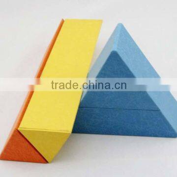 High Quality Magnet triangle paper box