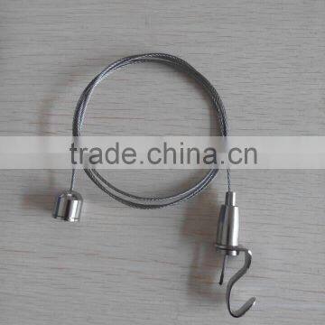 Suspension cable for plane lighting