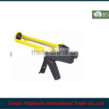 DF-00147 9" Plastic handle caulking guns