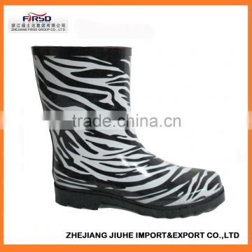 Cheap Rubber Boots with Zebra printing for Women