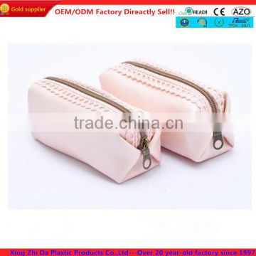 HOT Promotion pink color cosmetic bag