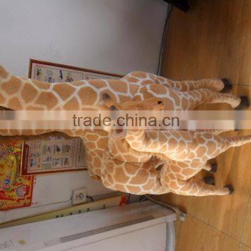 Giraffe lovely plush toy