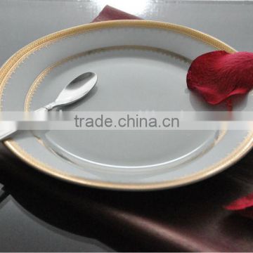 Porcelain round plate