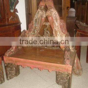 WOODEN OLD REPLICA CHAIR