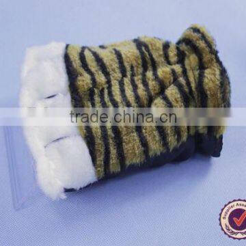 cut velvet pile warm ice scraper with glove tiger paw shape