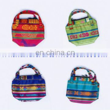 Unique Handmade Lunch Box Wool Handbags Knitting Purses Great Design Bags Affordable Novelty Gifts Ecuador collection