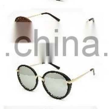 Hot Selling Latest Design Women Metal Sunglasses (MS423)