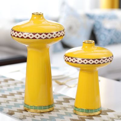New Chinese Light Luxury Yellow Ceramic Artificial Flower Vase For Coffee Shop Decor
