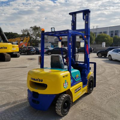 Cost efficient spot product TCM3.5 ton solid tire used forklift