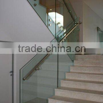 Laminated glass handrailing