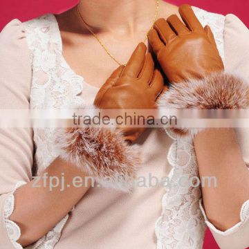 luxuriant style leather rabbit fur cuff glove