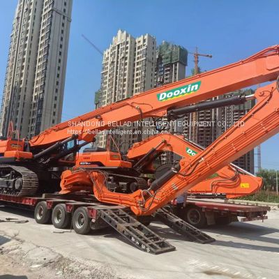 New China brand new excellent climbing ability widened track hydraulic excavator